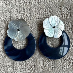 Anthropologie flower statement earrings